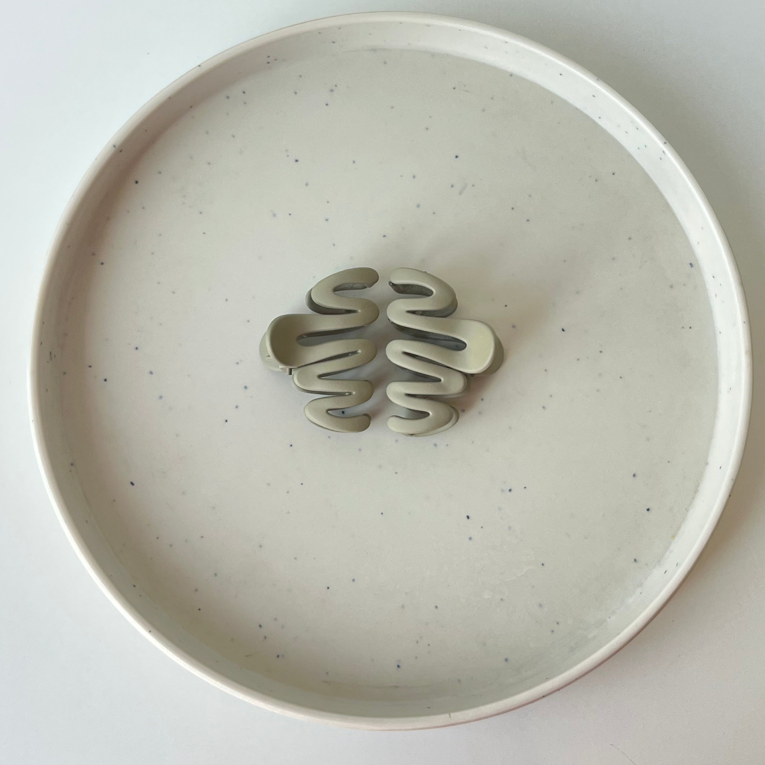 Matte Wave – Small Hair Claw